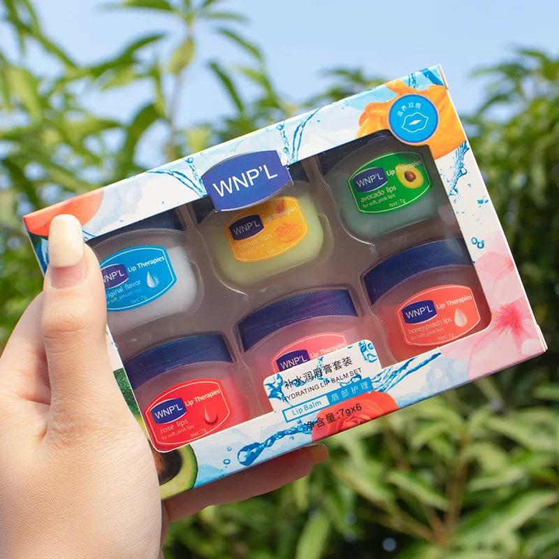 Natural Plant-Based Lip Balm – Deep Moisture & Smooth Lip Base | Available in 1, 4, 6, or 8 PCS

Give your lips the care they deserve with our Moisturizing Lip Balm, enriched with natural plant extracts and petroleum jelly
