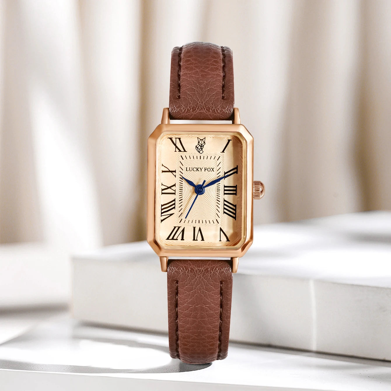Retro Square Dial Quartz Watch – Elegant Leather Strap Timepiece for Women

Add a touch of timeless elegance to your wrist with this Fashion Retro Digital Dial Watch, designed with a stylish square face and a sleek leather