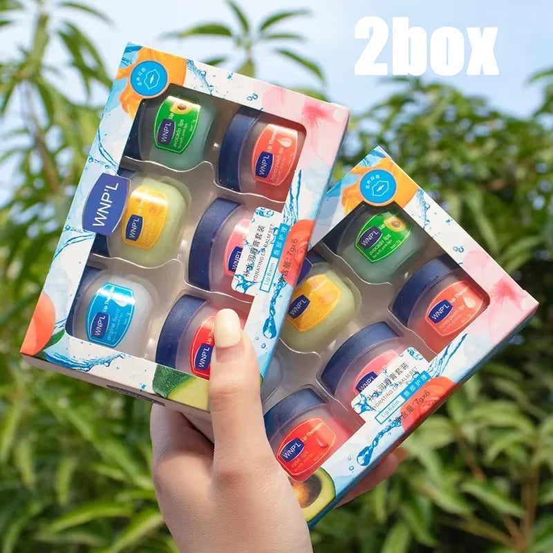 Natural Plant-Based Lip Balm – Deep Moisture & Smooth Lip Base | Available in 1, 4, 6, or 8 PCS

Give your lips the care they deserve with our Moisturizing Lip Balm, enriched with natural plant extracts and petroleum jelly