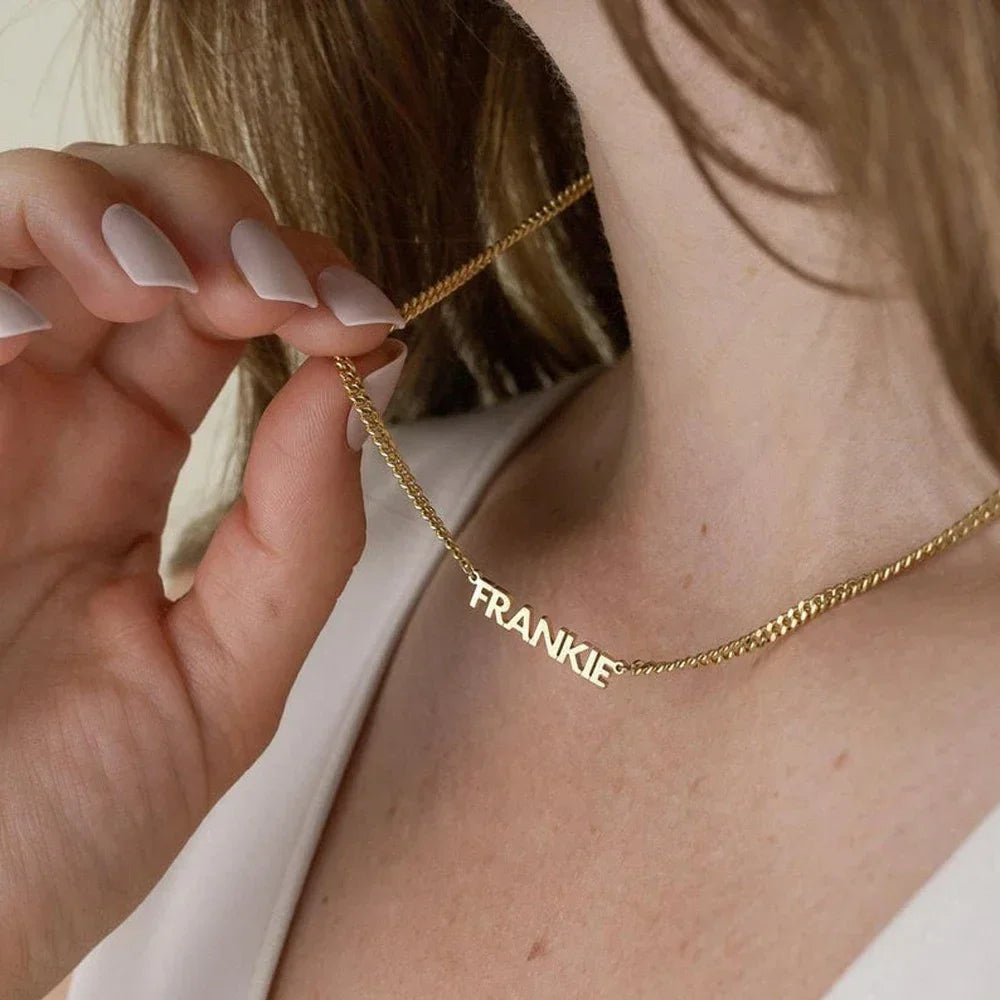 ✨ Custom Name Cuban Chain Necklace – For Women & Men ✨
Show off your unique style with this personalized name necklace, featuring a bold 5mm Cuban link chain and a custom name pendant crafted from premium stainless stee