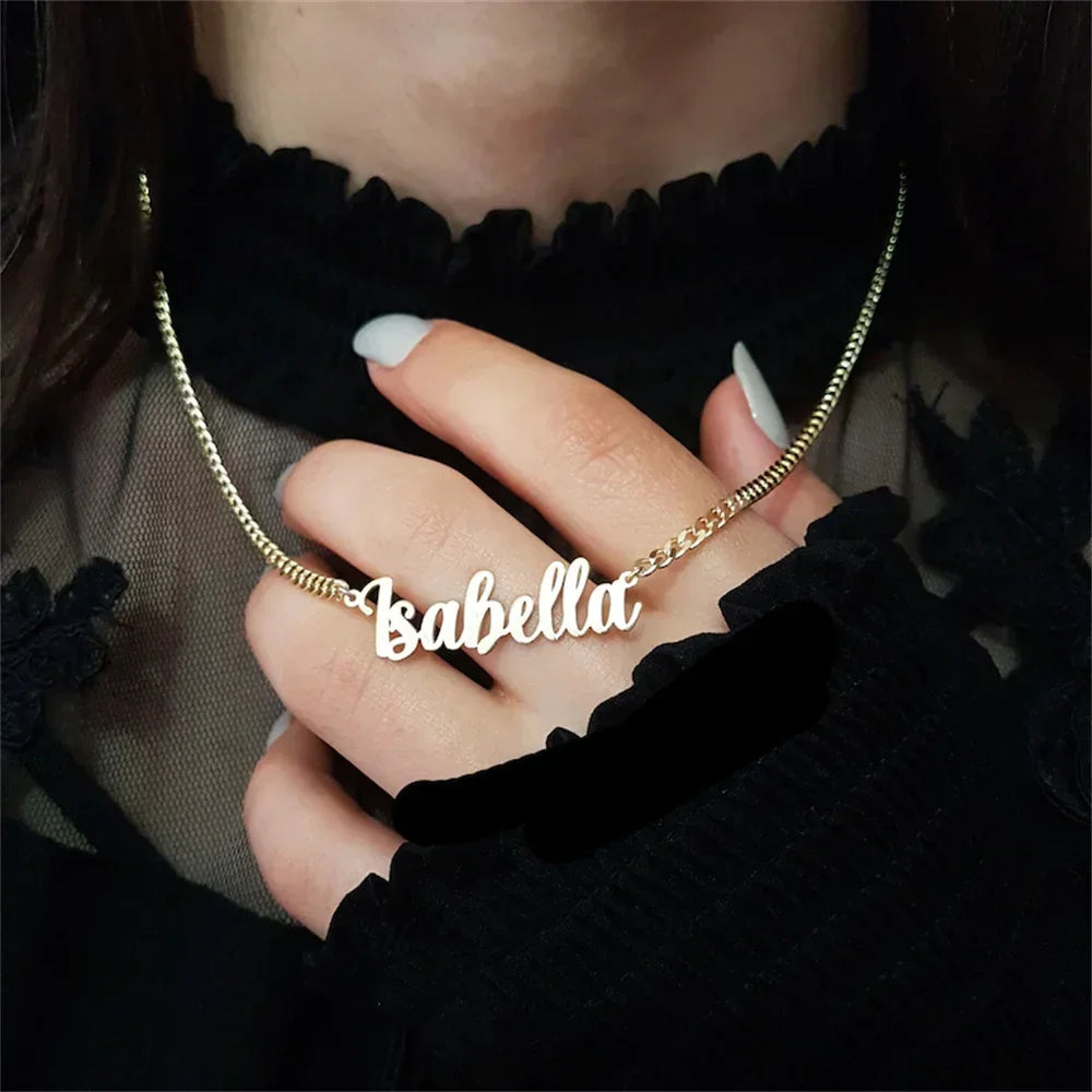 ✨ Custom Name Cuban Chain Necklace – For Women & Men ✨
Show off your unique style with this personalized name necklace, featuring a bold 5mm Cuban link chain and a custom name pendant crafted from premium stainless stee
