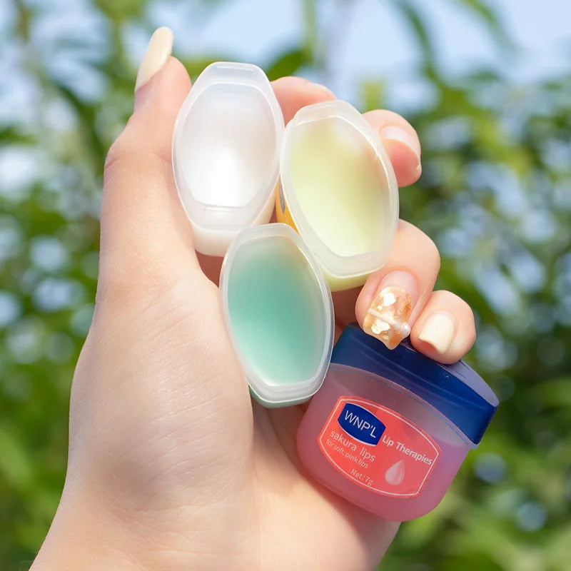 Natural Plant-Based Lip Balm – Deep Moisture & Smooth Lip Base | Available in 1, 4, 6, or 8 PCS

Give your lips the care they deserve with our Moisturizing Lip Balm, enriched with natural plant extracts and petroleum jelly