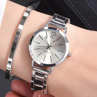 ✨ 2PCS Luxury Women's Watch Set – Elegance Meets Simplicity ✨

Add a touch of timeless charm to your look with this 2-piece luxury women’s watch set, featuring a sleek simple dial and a stylish hollow gold bracelet st