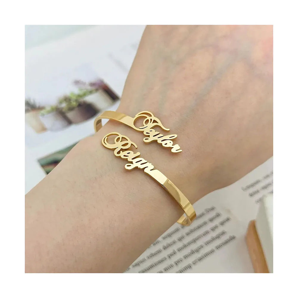 💞 Personalized Double Name Couple Bangle – Symbol of Love & Connection 💞
Celebrate your bond with this custom couple name bangle, beautifully designed with two personalized name engravings that represent love, friends